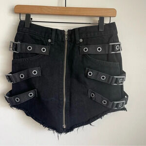 Carmar Side Buckle Beatrice Black Denim Mini Skirt Size 27